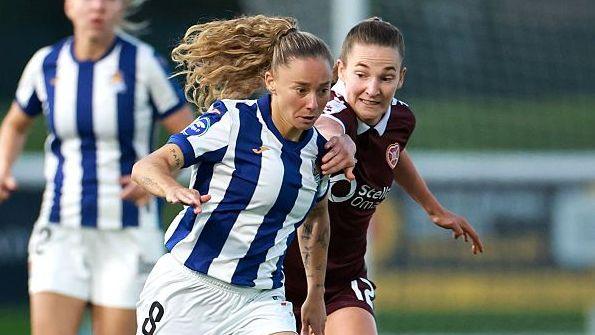 Real Sociedad ease Hearts out of Europa Cup 2