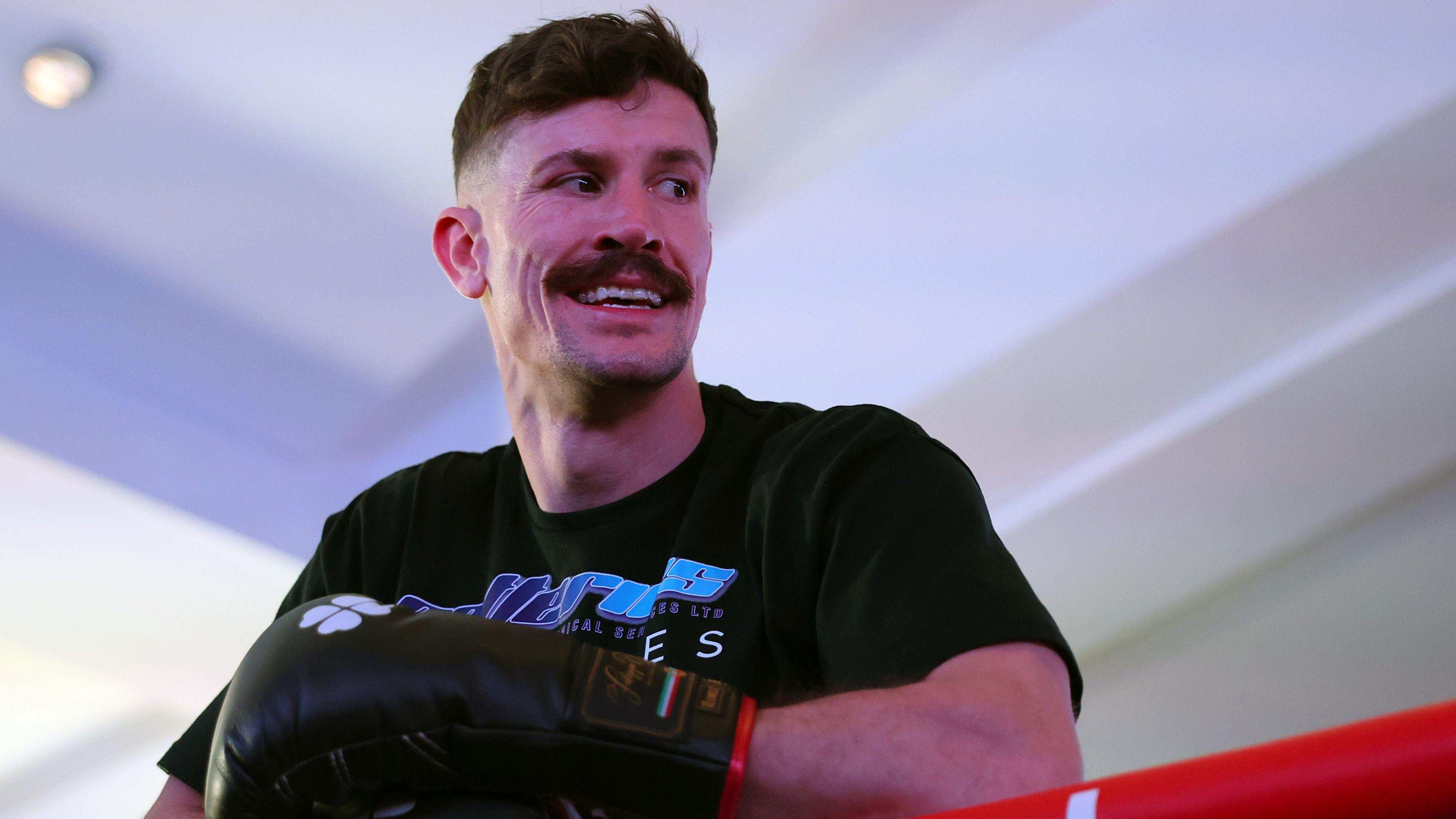 Retiring boxer Nathan Heaney thanks fans for emotional send-off 5