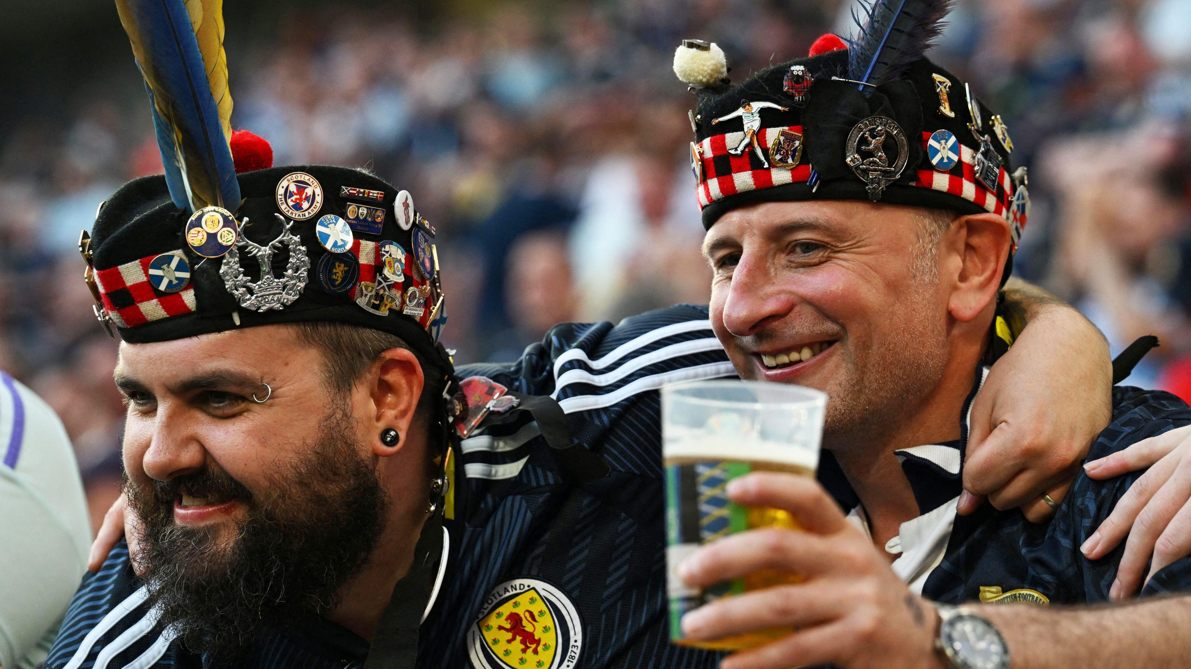 Scotland fans allowed to buy alcohol at upcoming Hampden Park games 4