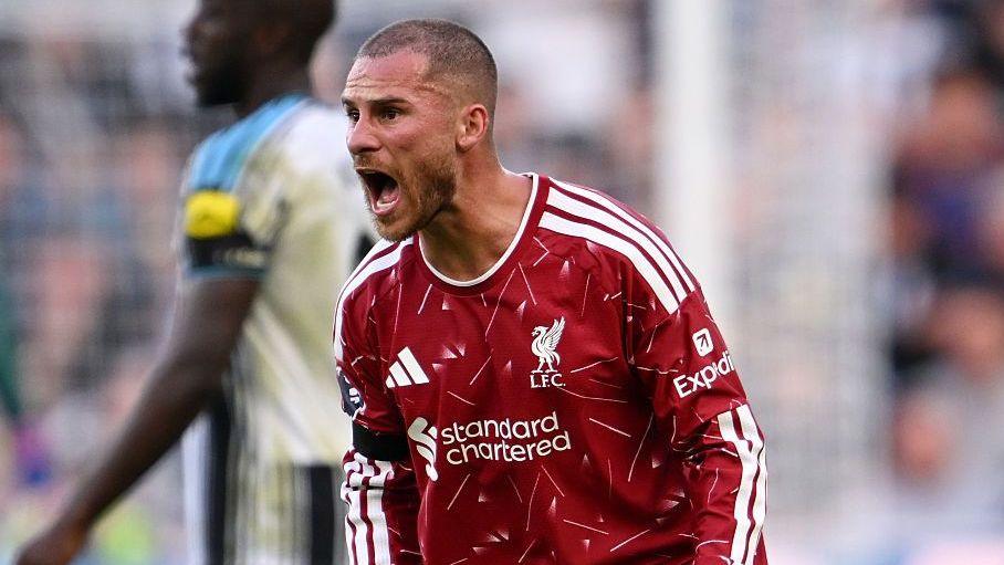 'Spoke brilliantly' but Liverpool fans torn on Mac Allister contract comments 4