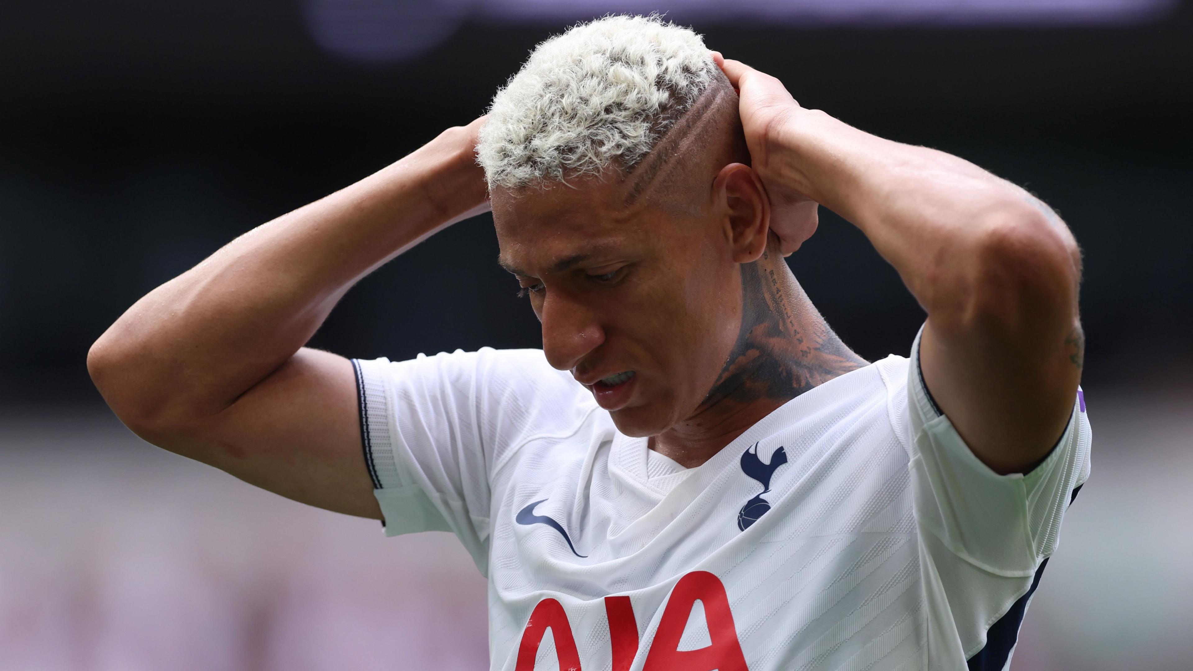 Richarlison posts crying emoji after being left out of Tottenham's squad for Liverpool clash 5