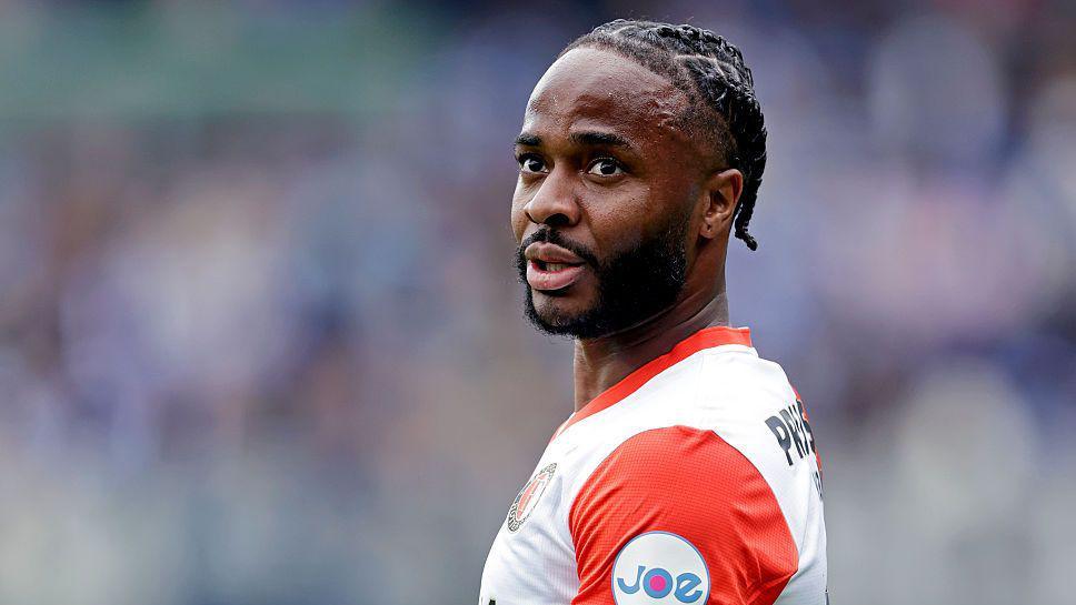 Sterling admits dangerous driving after motorway crash 2
