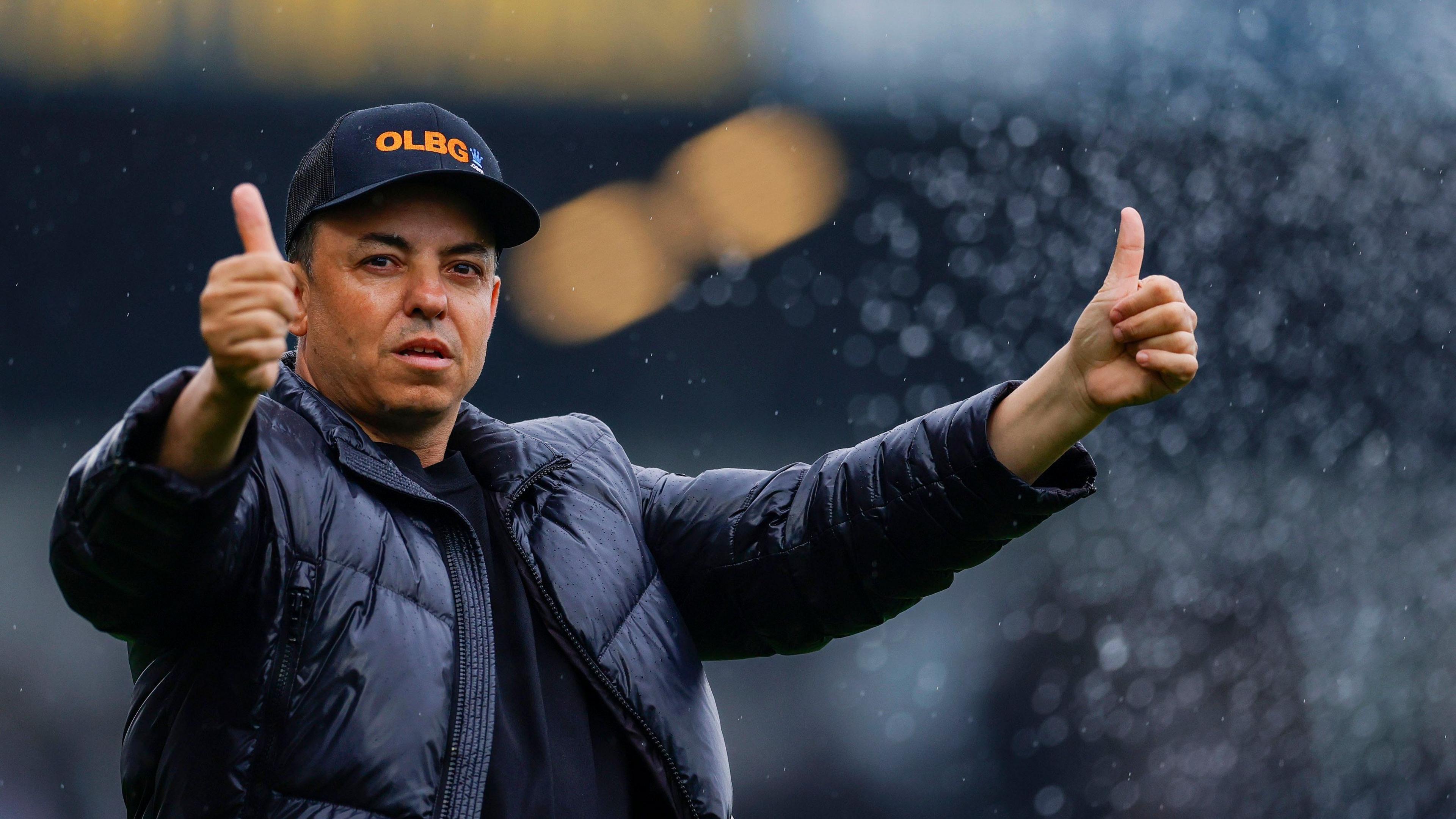 Sutton's predictions vs Dorking Wanderers manager Marc White 5
