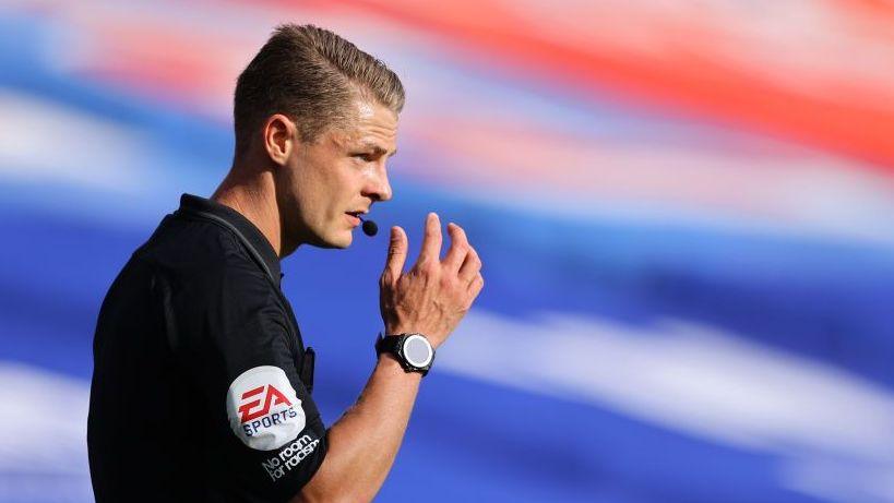 FA Cup final assistant referee Dan Robathan forced into retirement after tumour diagnosis 9