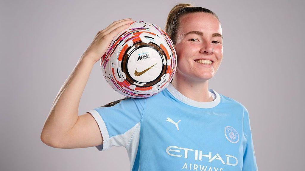 Two defeats in two games: Is Eva Olid’s Manchester United in trouble? 7