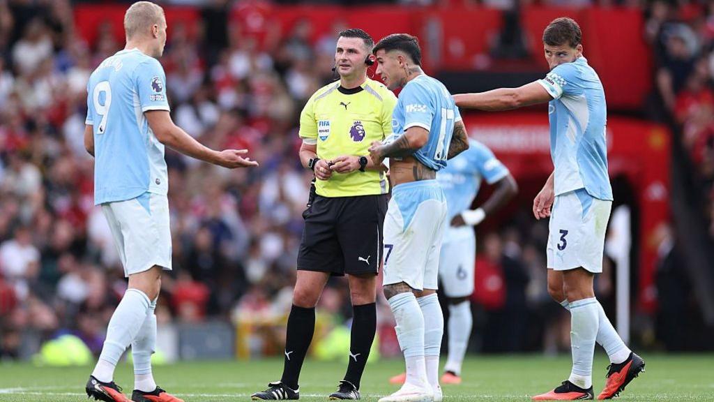 VAR failed to check if Fernandez was offside for Haaland's winner, admits Webb 2