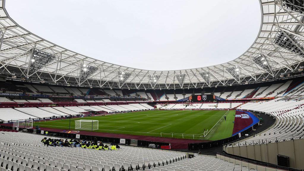West Ham go top of Championship - are they ready to leave past behind? West Ham go top of Championship - are they ready to leave past behind? 9