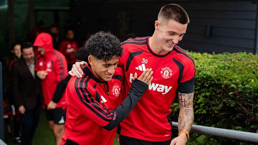 What next for Gabriel and Man Utd? JJ Gabriel: Why Manchester United's teenage star wants to leave and where he could go 11