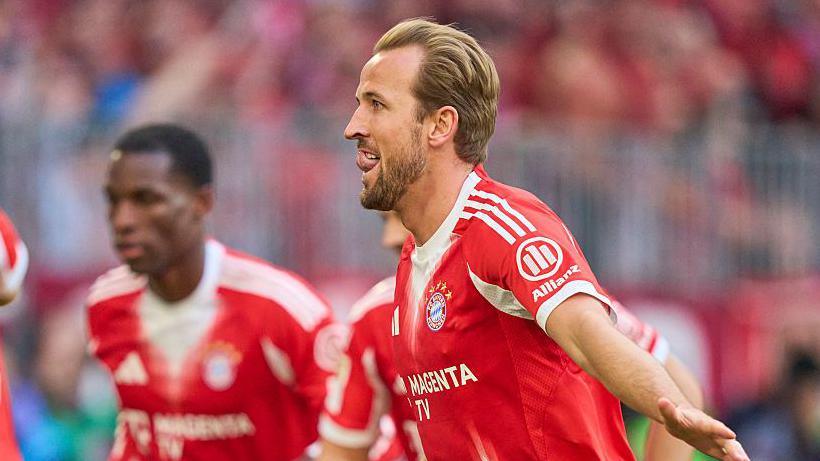Who am I? Guess Bundesliga star No 4 14