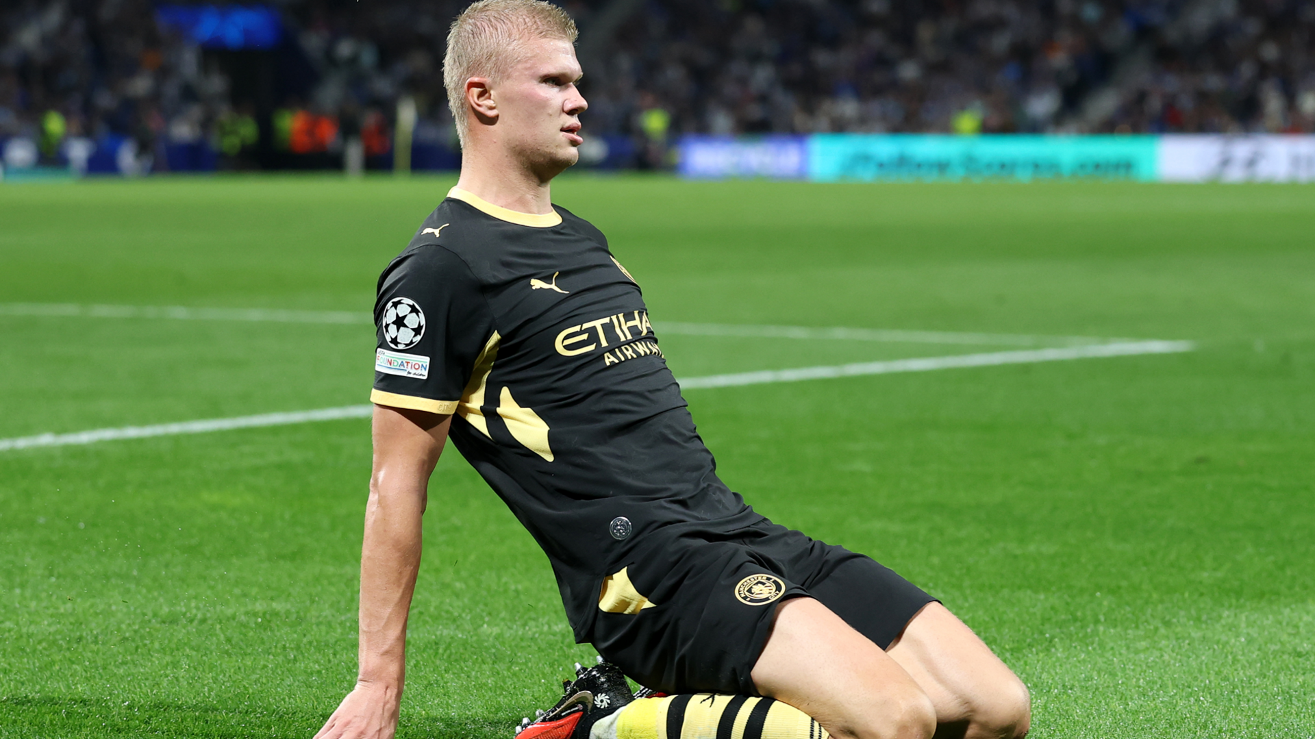 Who are the record Champions League goalscorers? 6