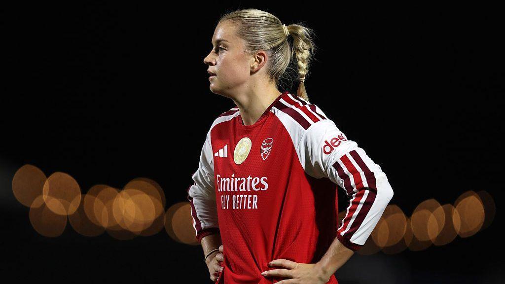 Arsenal's WSL title hopes: Why are they struggling to score? 6
