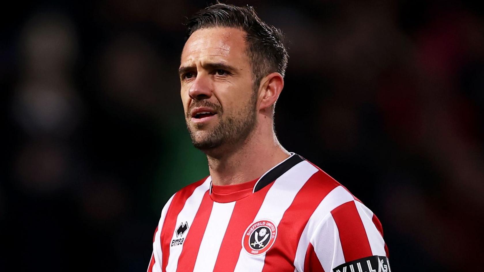 Wycombe Wanderers sign former England striker Danny Ings 3