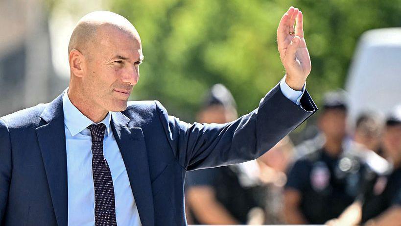 Zinedine Zidane appointed France manager: Can he harness the team's star power? 5