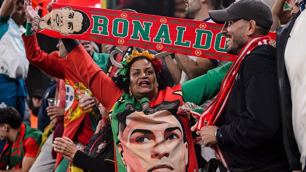 Cristiano Ronaldo leaves Portugal squad amid split over future 8
