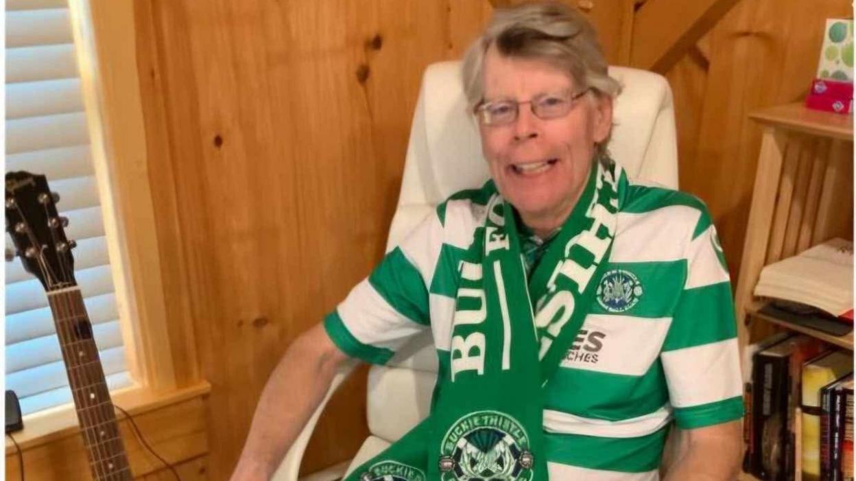 Stephen King donates to Buckie Thistle as Scottish football club fights for survival 2