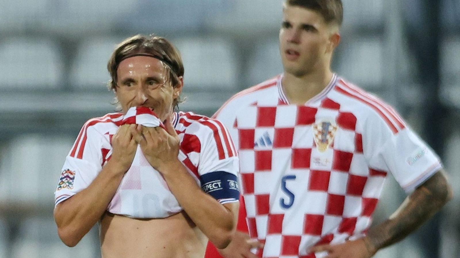 Modric 'ashamed' of Croatia's 'catastrophic night' 6
