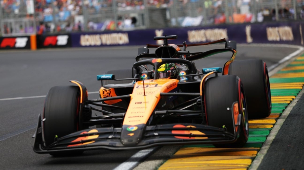 Australian GP: McLaren's Oscar Piastri tops final practice 1 | ASL