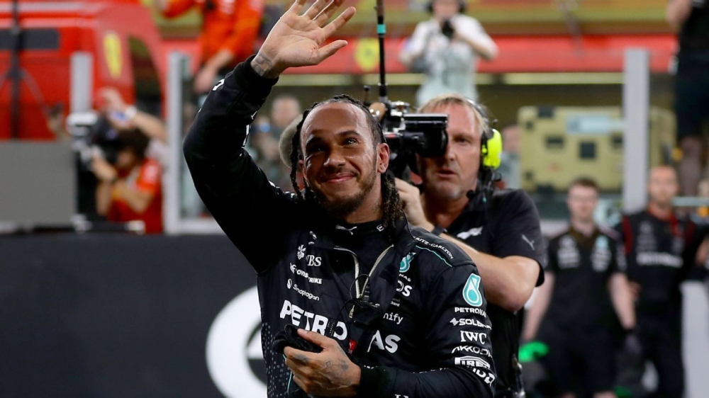 Abu Dhabi GP: Lewis Hamilton says 'hard to let go' to Mercedes 1 | ASL