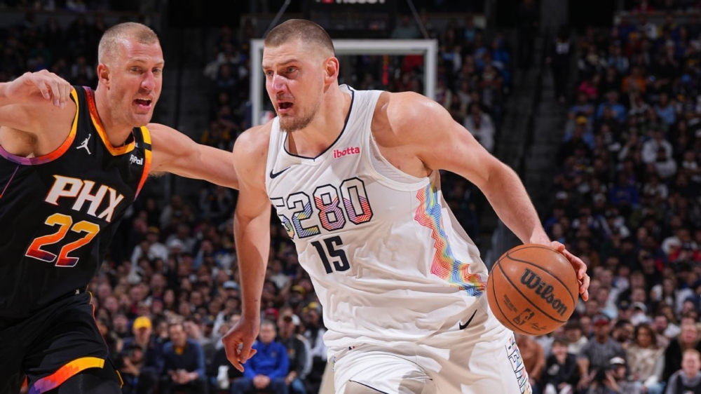 Nuggets' Nikola Jokic records NBA's 1st 30-20-20 triple-double 1 | ASL