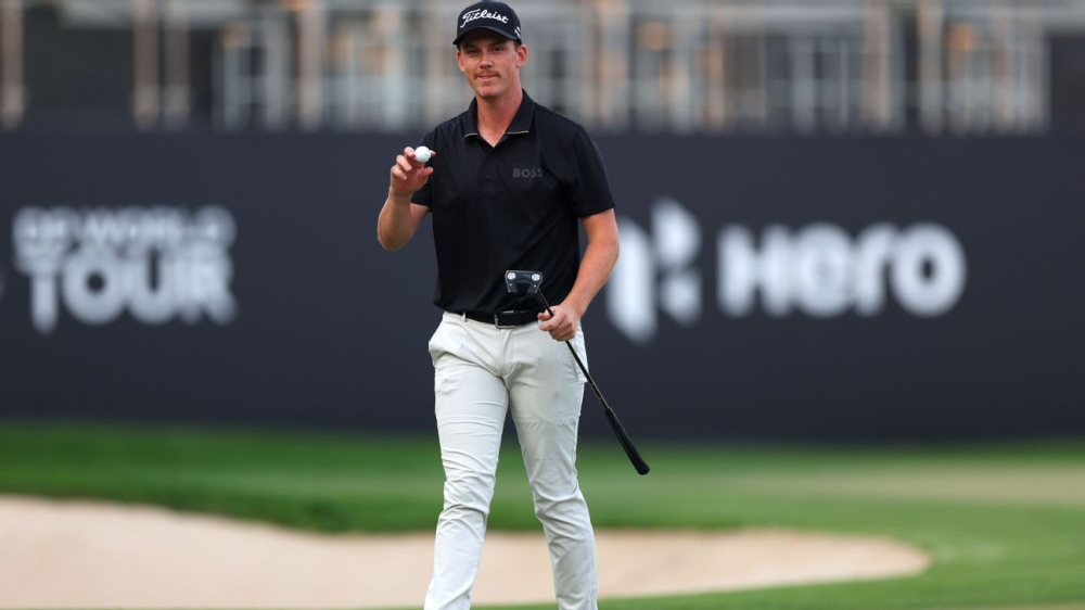 Daniel Hillier leads Dubai Desert Classic with Rory McIlroy 7 shots back 1 | ASL