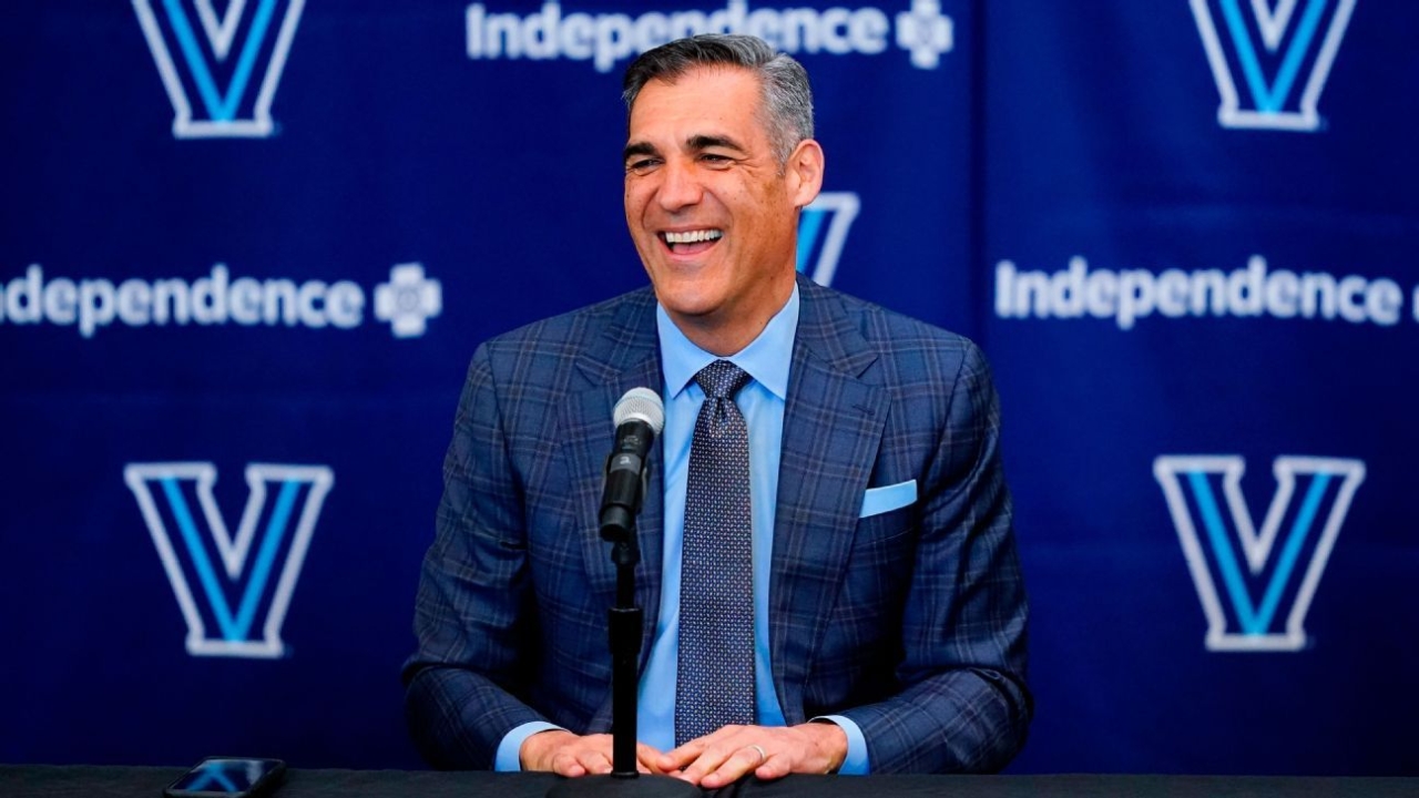 Report - Jay Wright won't be in mix for Knicks job 1 | ASL