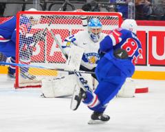U.S. Defeats Finland, 5-2, in Men’s Worlds Quarterfinals 13 | ASL